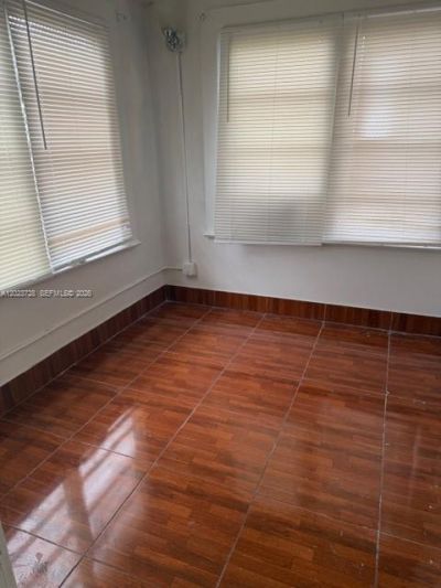 1727 NW 50th St , Miami, FL 33142 Photo