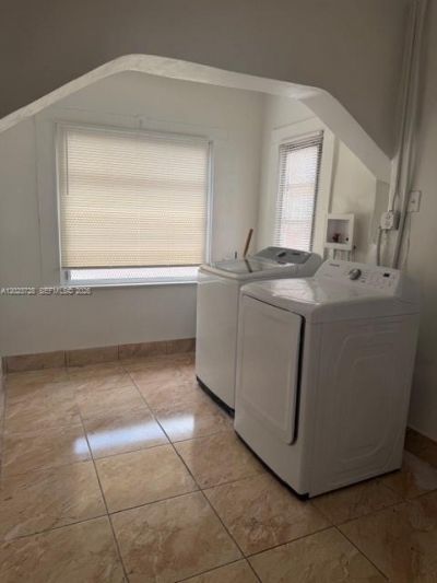 1727 NW 50th St , Miami, FL 33142 Photo
