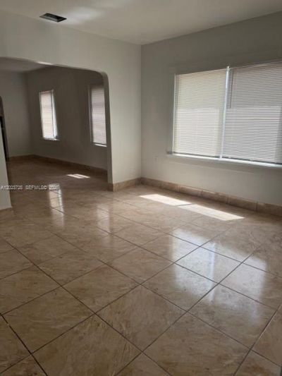 1727 NW 50th St , Miami, FL 33142 Photo