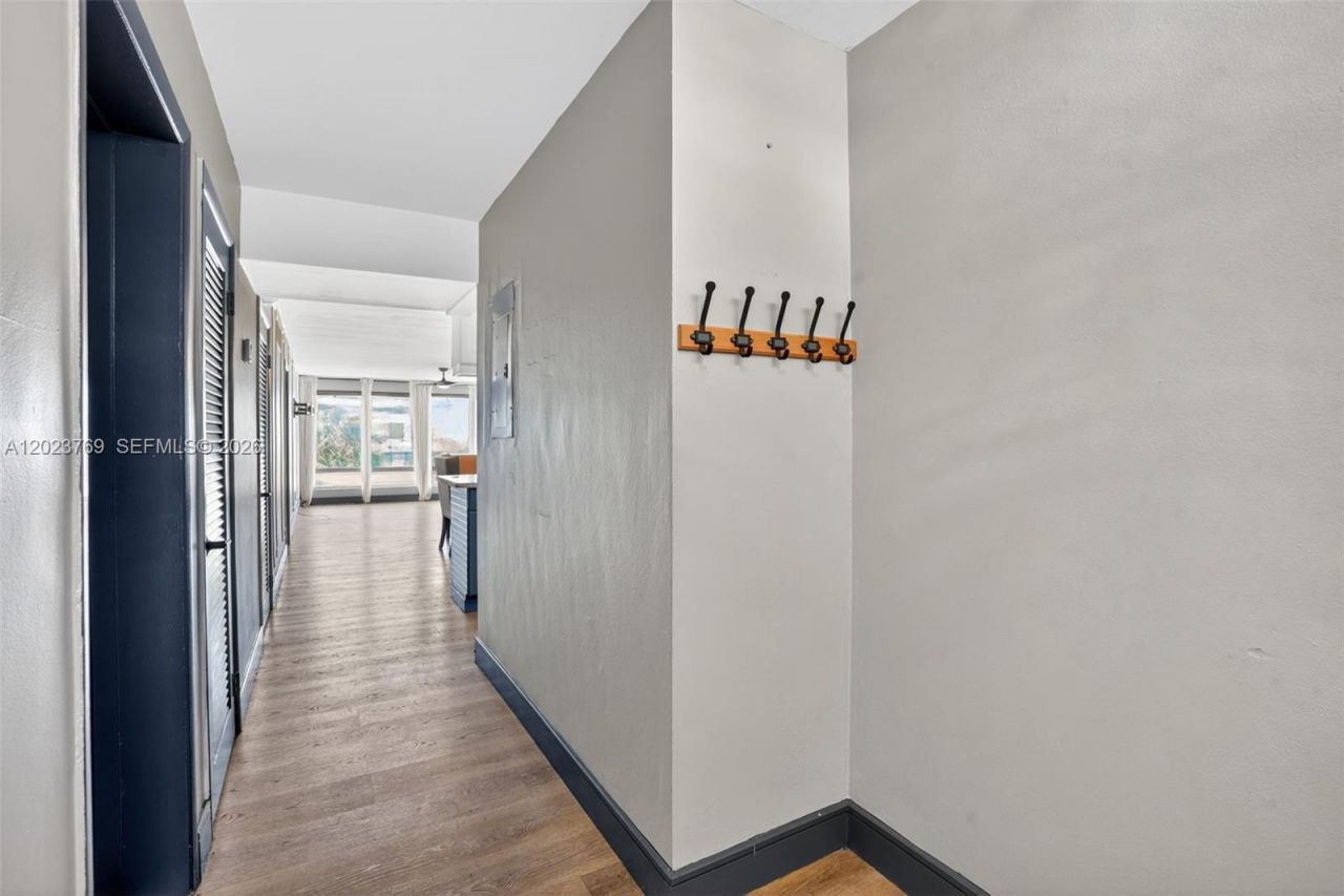 10240 Collins Ave , Unit 207, Bal Harbour, FL 33154 Photo