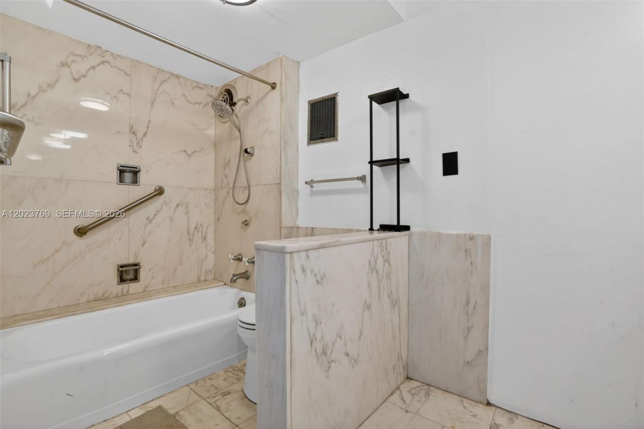 10240 Collins Ave , Unit 207, Bal Harbour, FL 33154 Photo