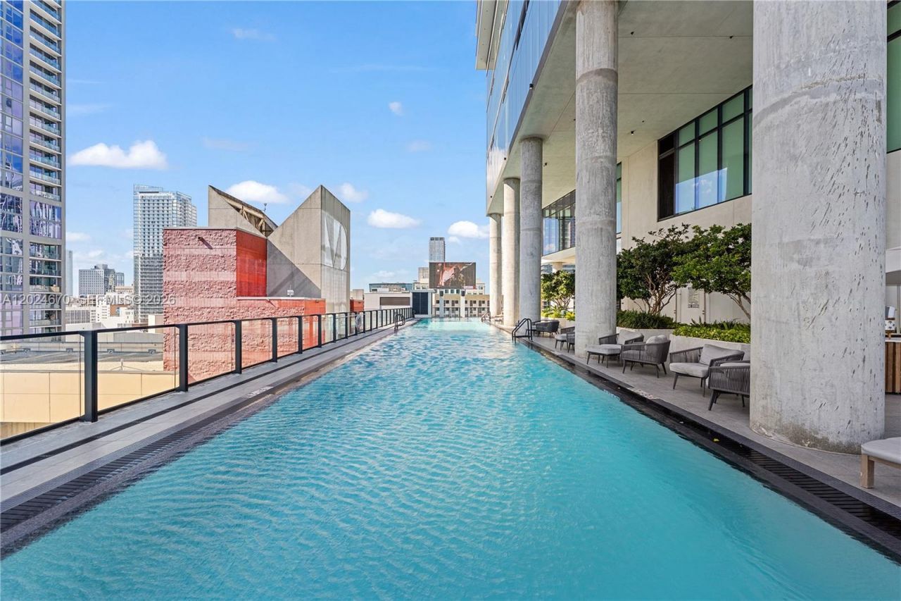 398 NE 5th St , Unit 2310, Miami, FL 33132 Photo