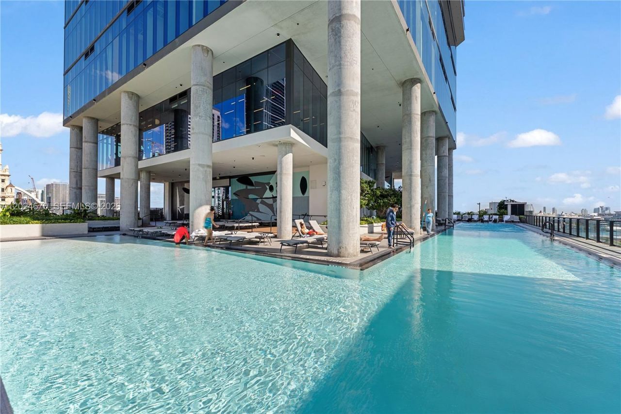 398 NE 5th St , Unit 2310, Miami, FL 33132 Photo