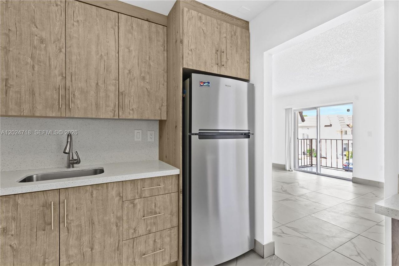7011 SW 129th Ave, Unit 5, Miami, FL 33183 Photo