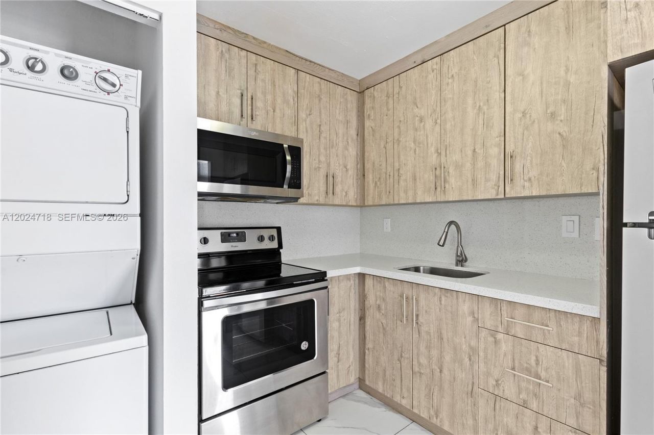 7011 SW 129th Ave, Unit 5, Miami, FL 33183 Photo