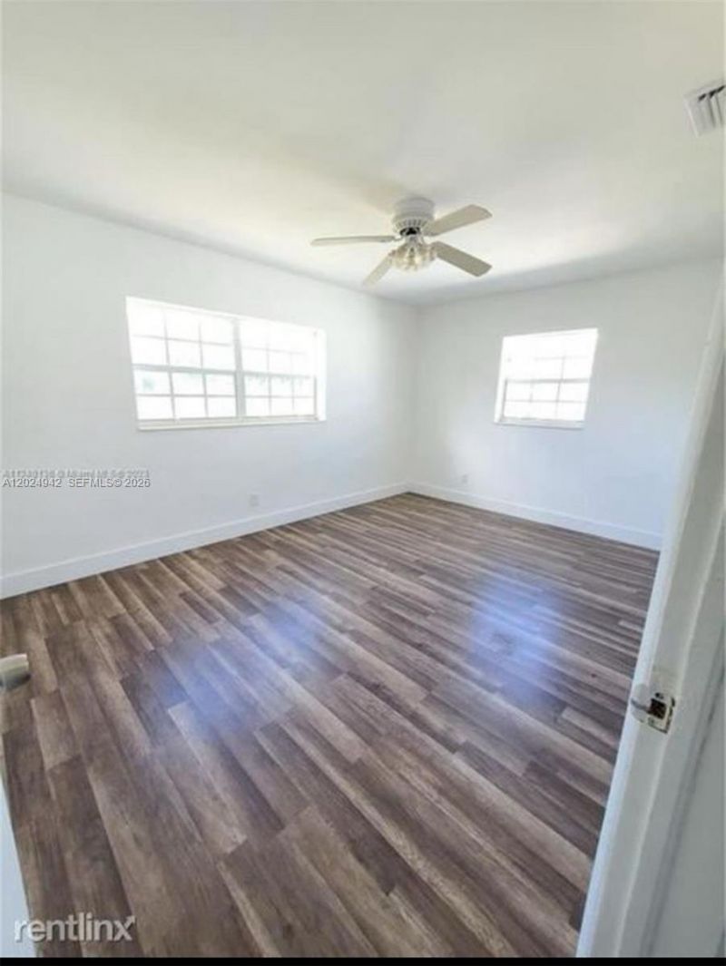 1770 NE 170th St , North Miami Beach, FL 33162 Photo