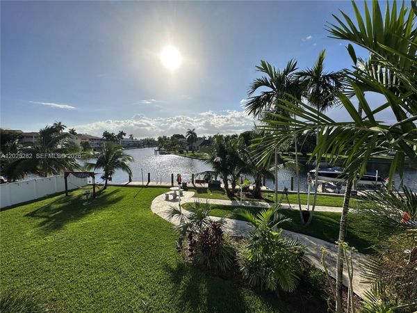 455 Golden Isles Dr , Unit 204, Hallandale Beach, FL 33009