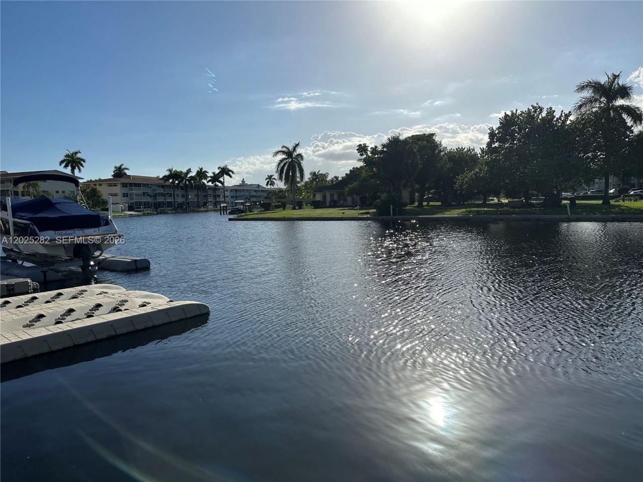 455 Golden Isles Dr , Unit 204, Hallandale Beach, FL 33009 Photo