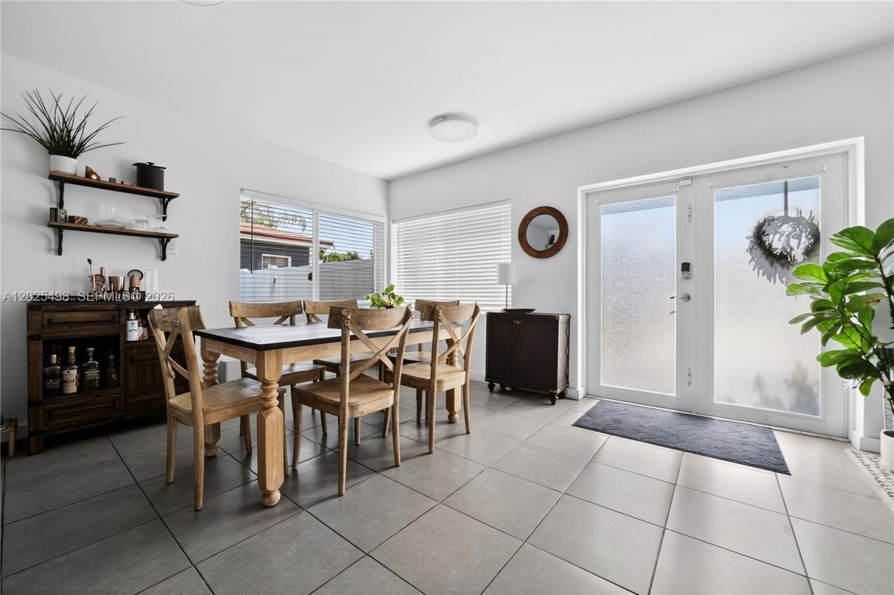 24 NW 13th Ave, Delray Beach, FL 33444 Photo