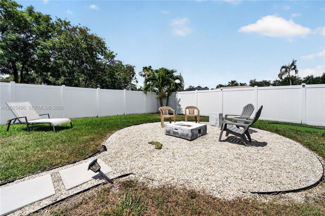 24 NW 13th Ave, Delray Beach, FL 33444 Photo