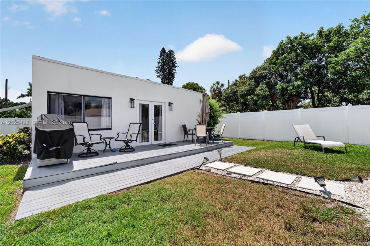 24 NW 13th Ave, Delray Beach, FL 33444 Photo
