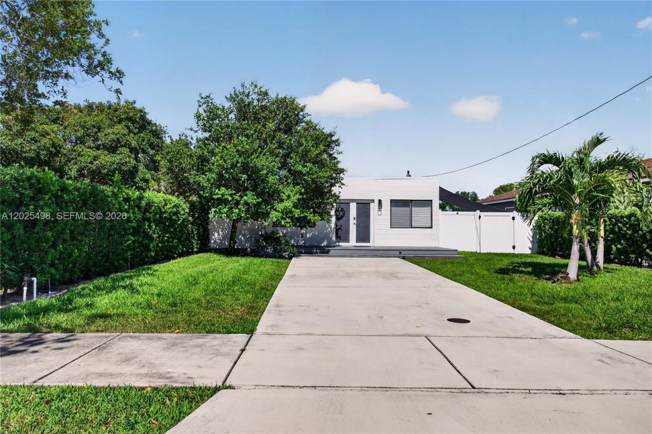 24 NW 13th Ave, Delray Beach, FL 33444 Photo