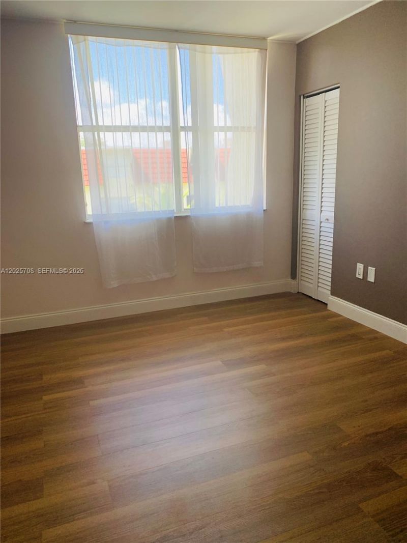 1651 NE 115th St, Unit 21C, Miami, FL 33181 Photo