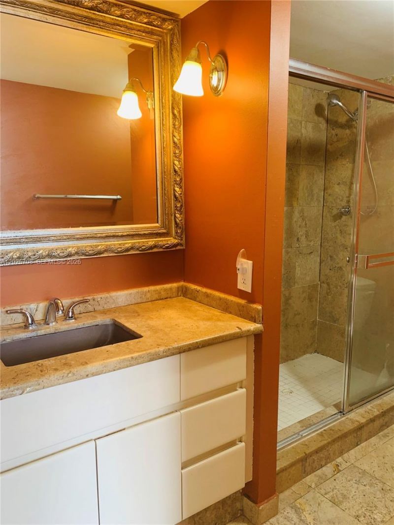 1651 NE 115th St, Unit 21C, Miami, FL 33181 Photo