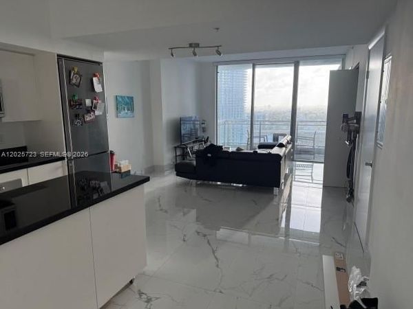 92 SW 3rd St , Unit 2109, Miami, FL 33130
