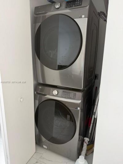 92 SW 3rd St , Unit 2109, Miami, FL 33130 Photo