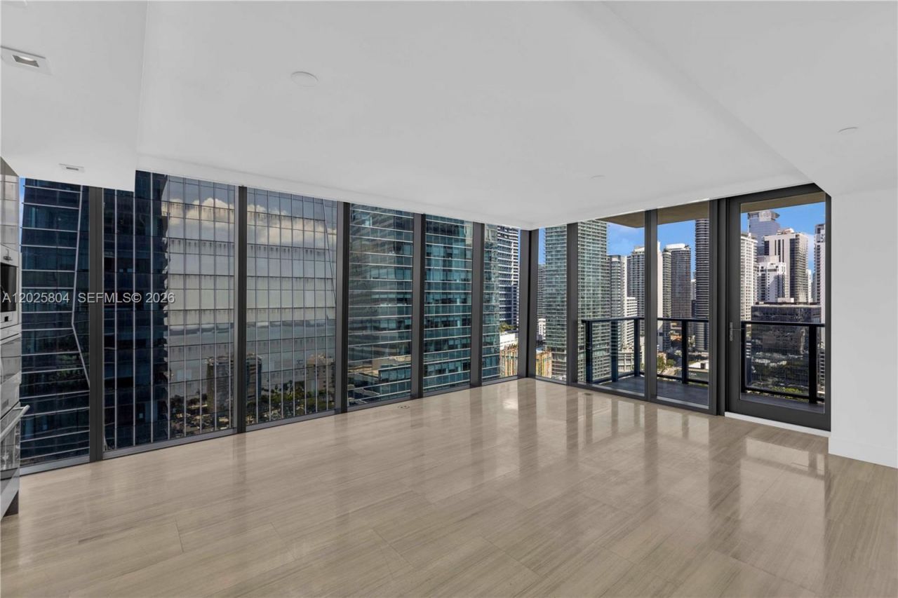 1451 Brickell Ave , Unit 2606, Miami, FL 33131 Photo