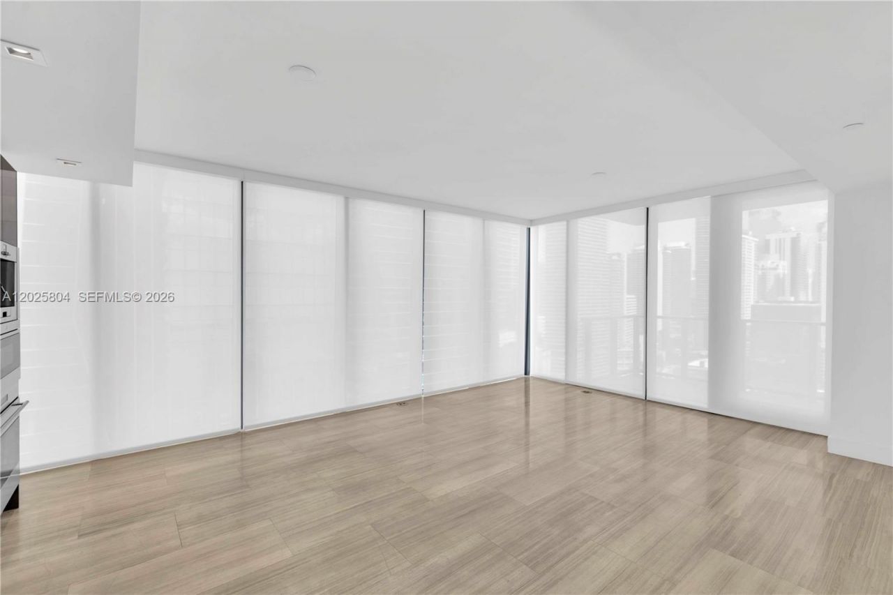1451 Brickell Ave , Unit 2606, Miami, FL 33131 Photo