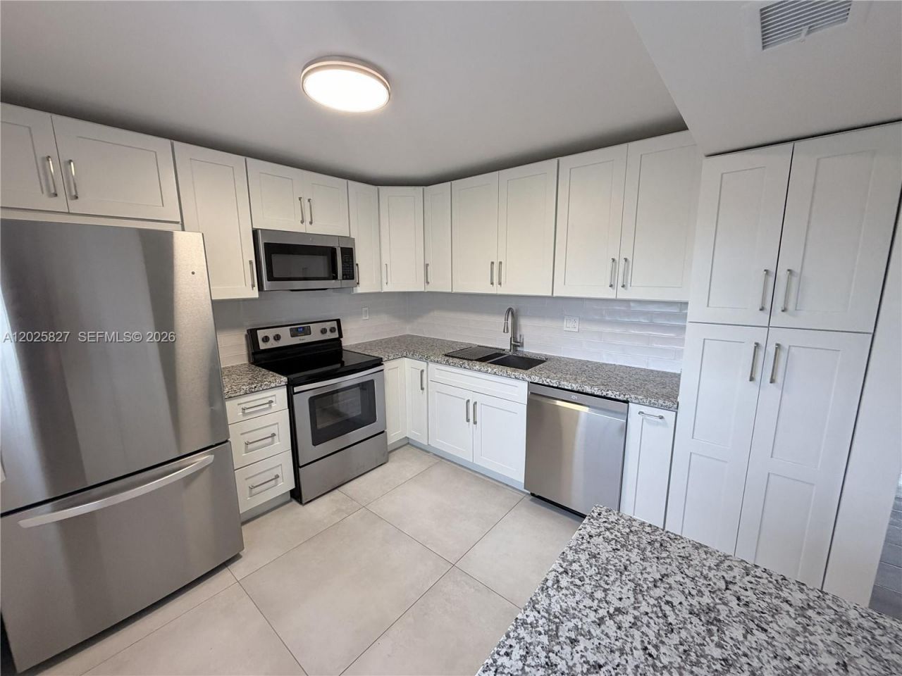 731 N Pine Island Rd , Unit 401, Plantation, FL 33324 Photo