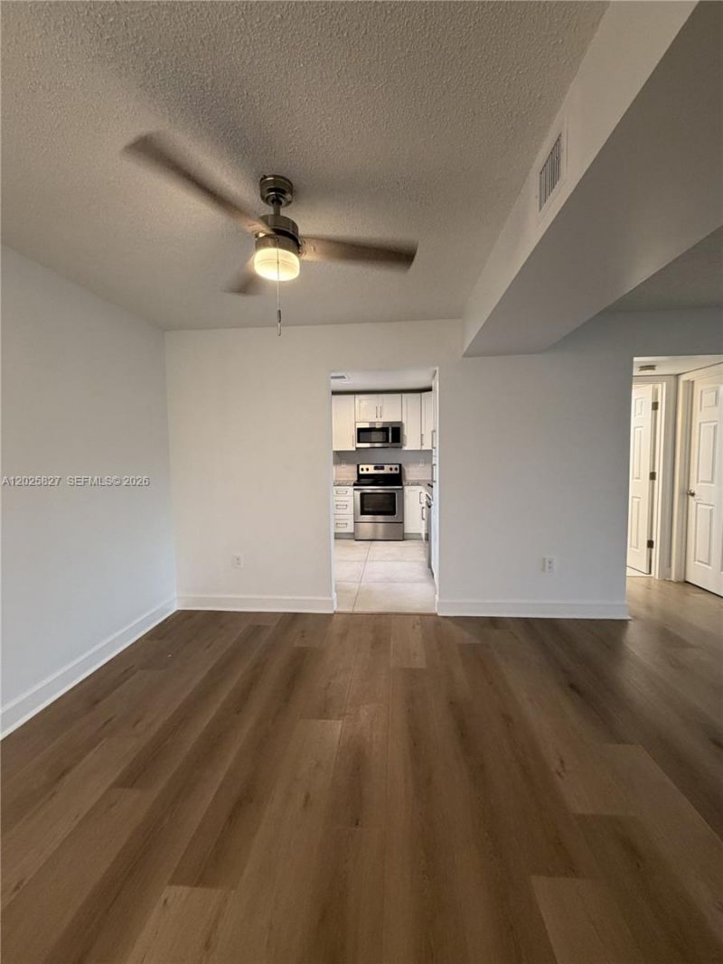 731 N Pine Island Rd , Unit 401, Plantation, FL 33324 Photo