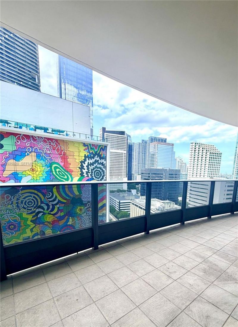 1000 Brickell , Unit 2014, Miami, FL 33131 Photo
