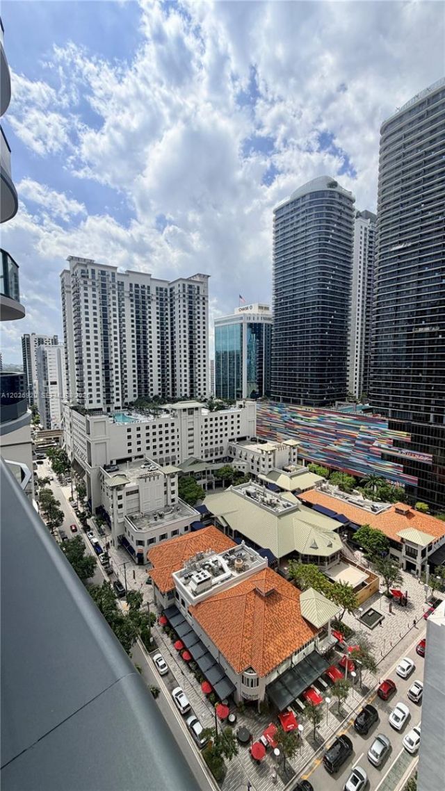 1000 Brickell , Unit 2014, Miami, FL 33131 Photo