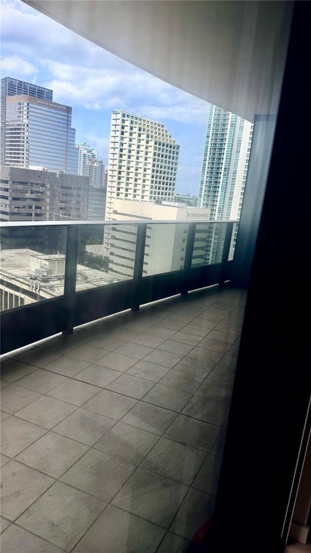 1000 Brickell , Unit 2014, Miami, FL 33131 Photo
