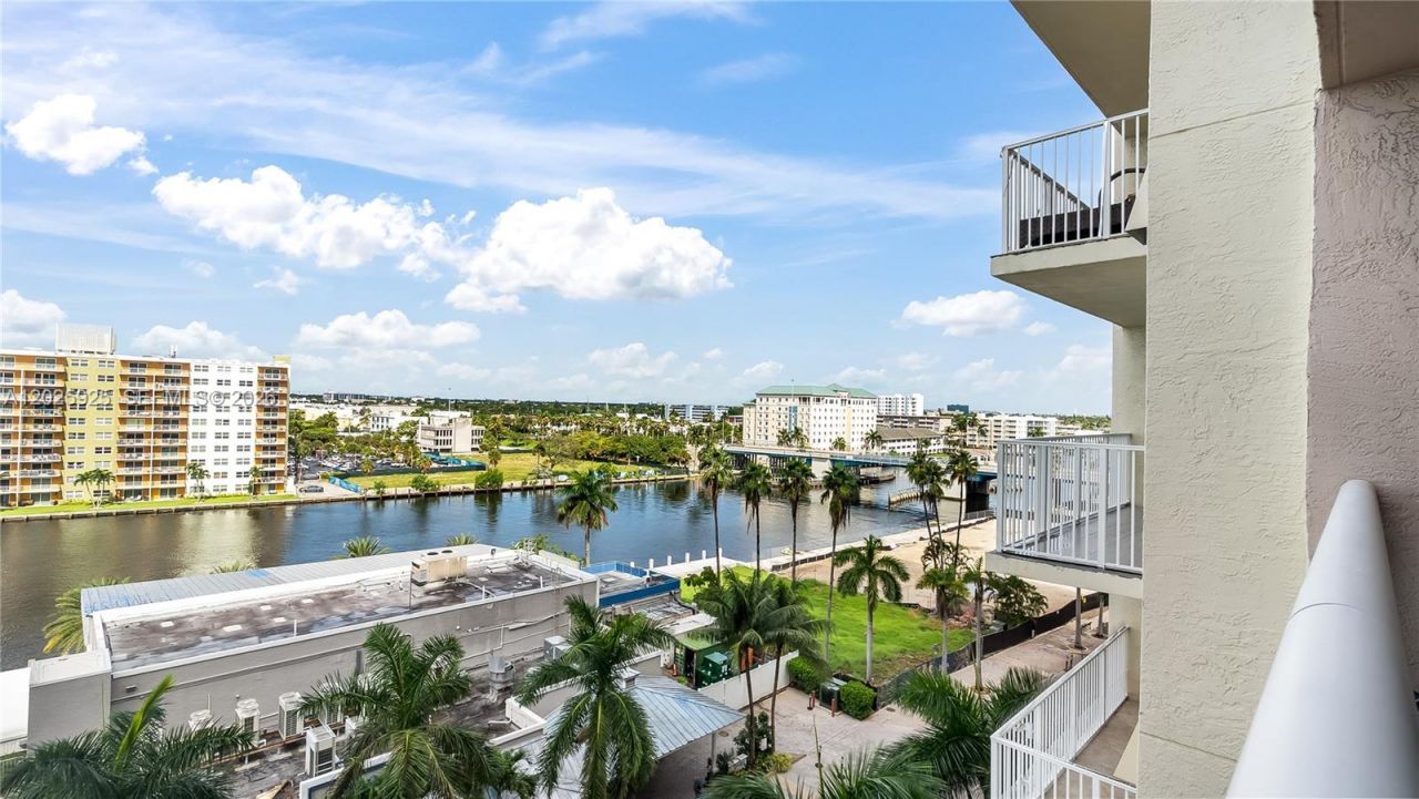 3020 NE 32nd Ave , Unit 716, Fort Lauderdale, FL 33308 Photo
