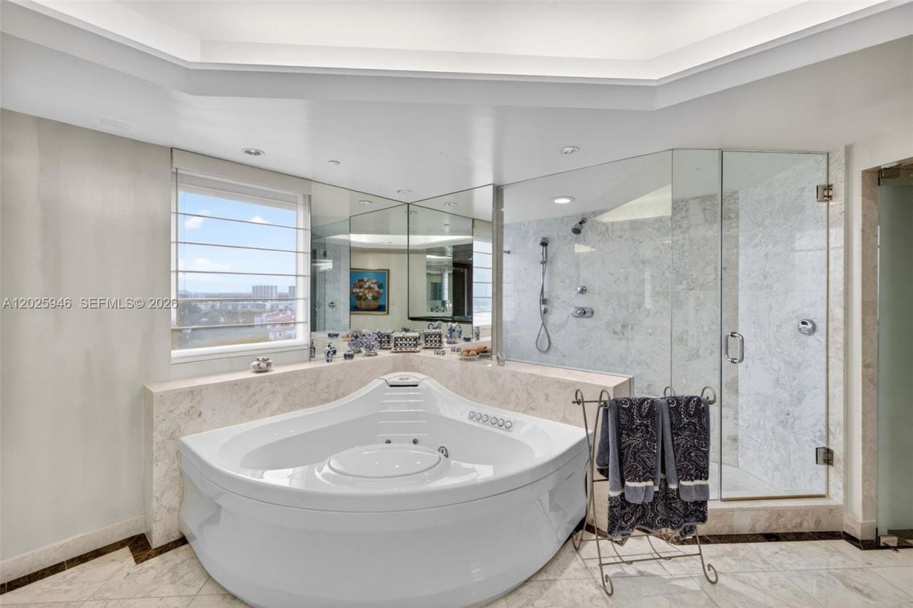 2600 Island Blvd , Unit 1202, Aventura, FL 33160 Photo