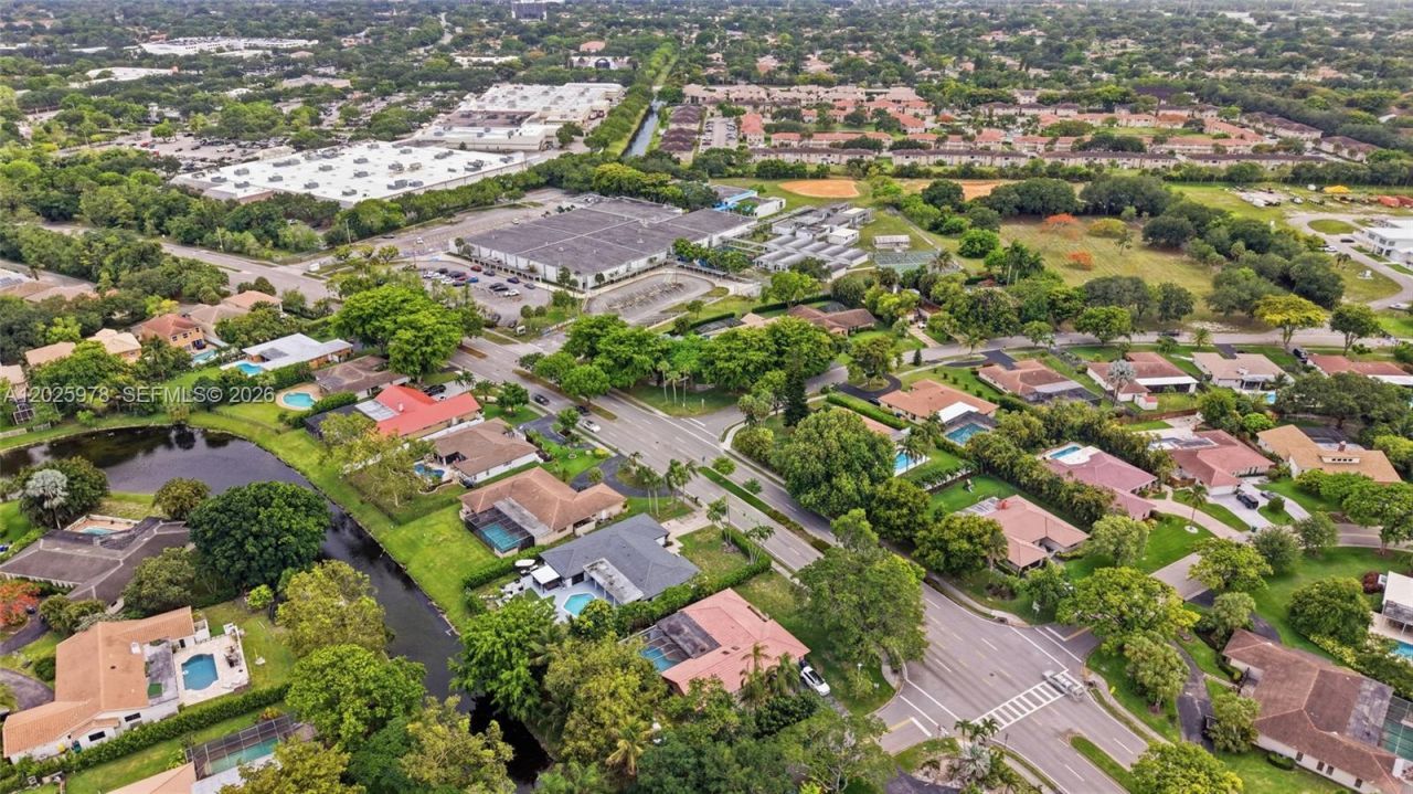 9935 Ramblewood Dr , Unit 9935, Coral Springs, FL 33071 Photo