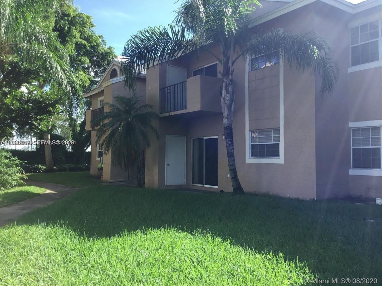 2391 NW 96th Ter, Unit 19M, Pembroke Pines, FL 33024 Main Photo