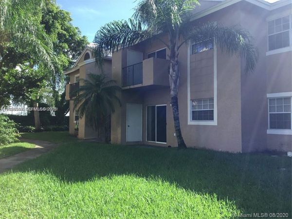 2391 NW 96th Ter, Unit 19M, Pembroke Pines, FL 33024