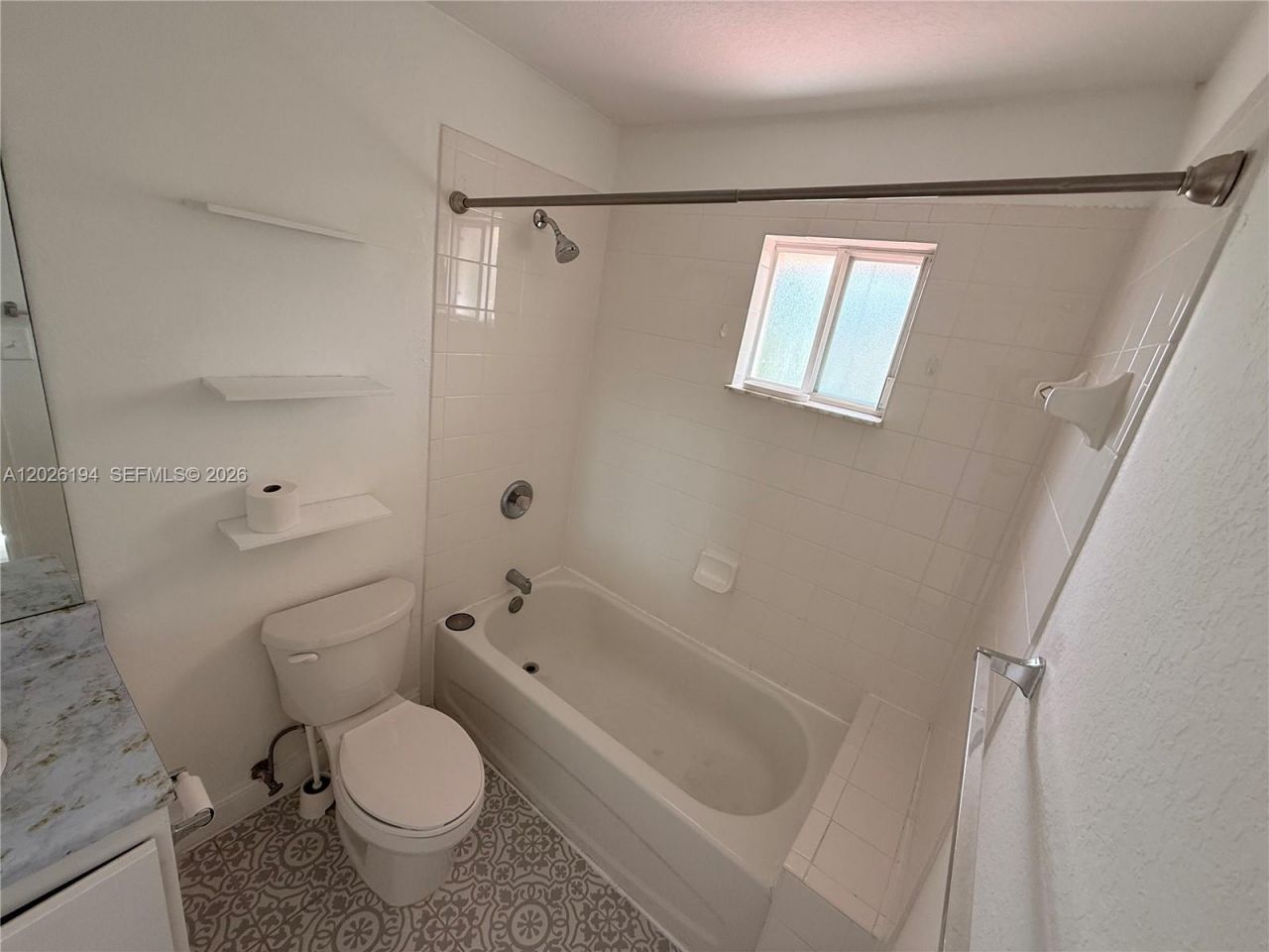 2028 NE 167th St , Unit 3-152, North Miami Beach, FL 33162 Photo