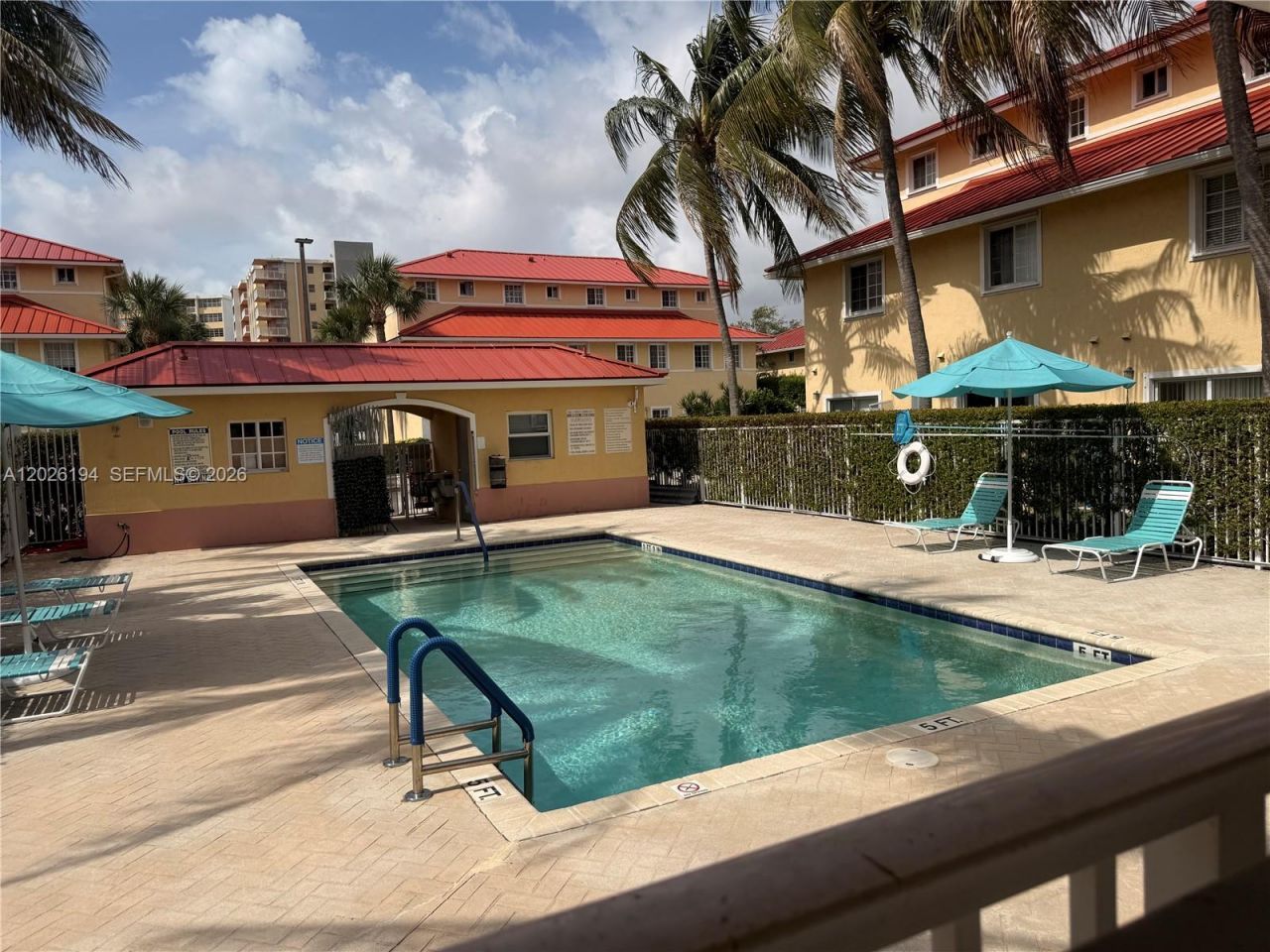 2028 NE 167th St , Unit 3-152, North Miami Beach, FL 33162 Photo