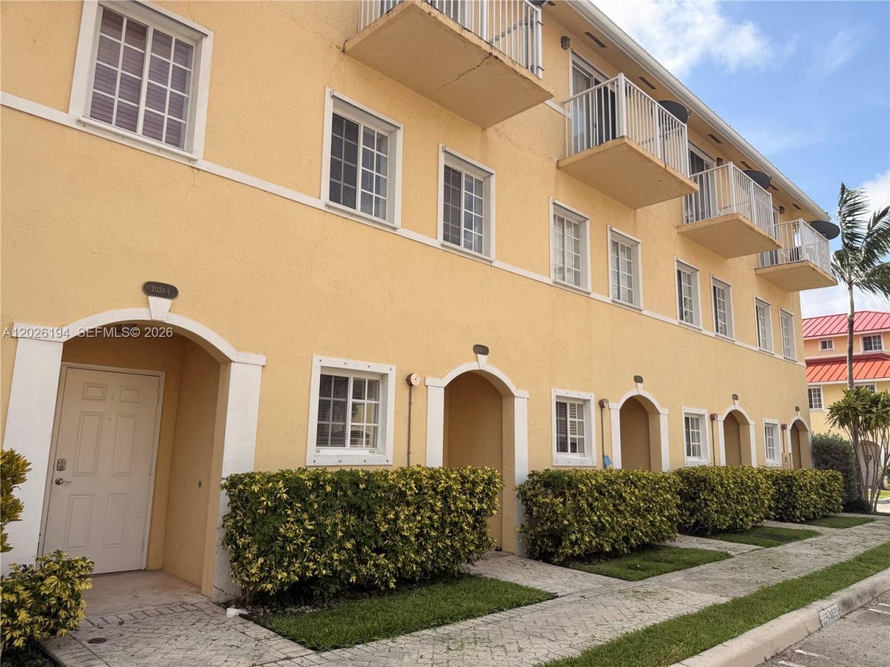 2028 NE 167th St , Unit 3-152, North Miami Beach, FL 33162 Photo