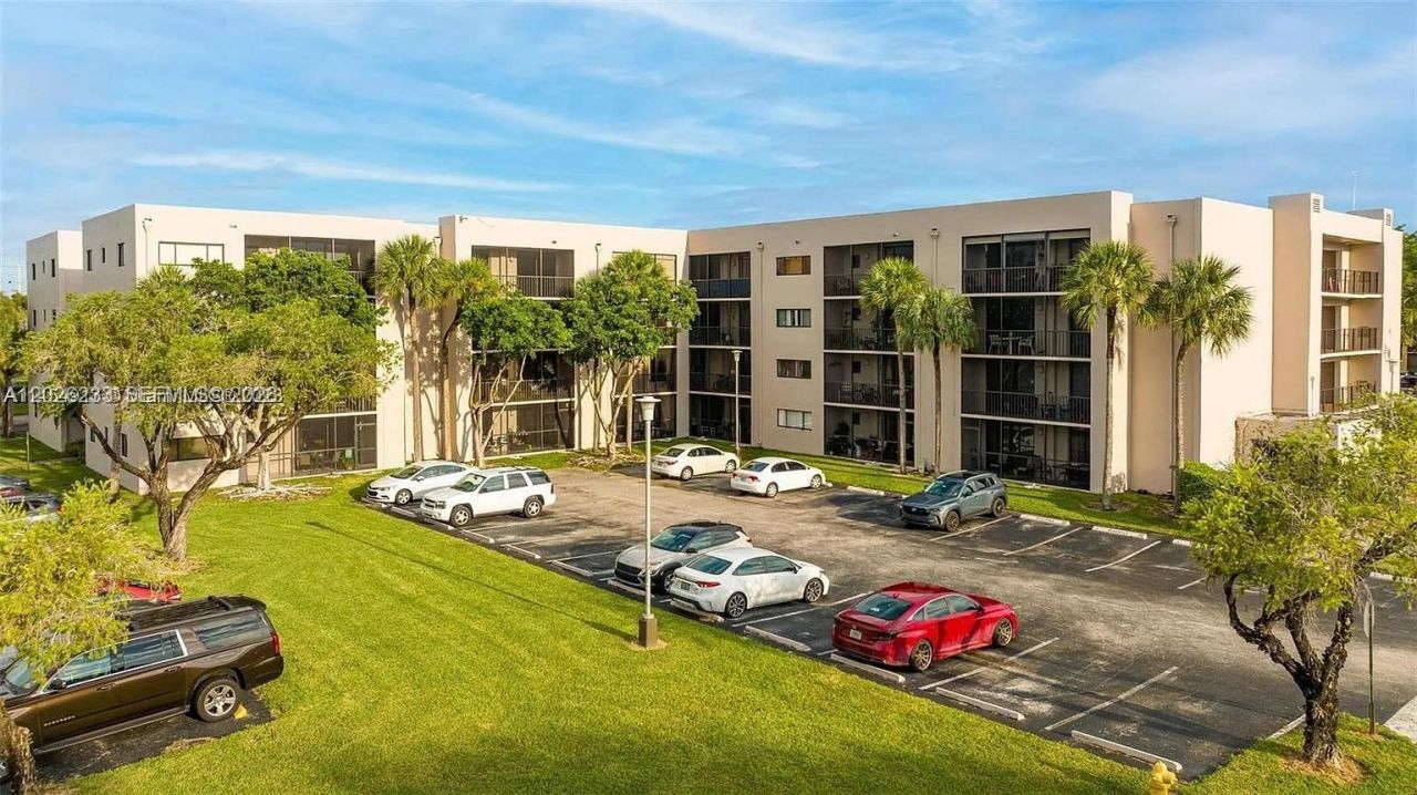 8420 SW 133rd Ave Rd, Unit 307, Miami, FL 33183 Photo