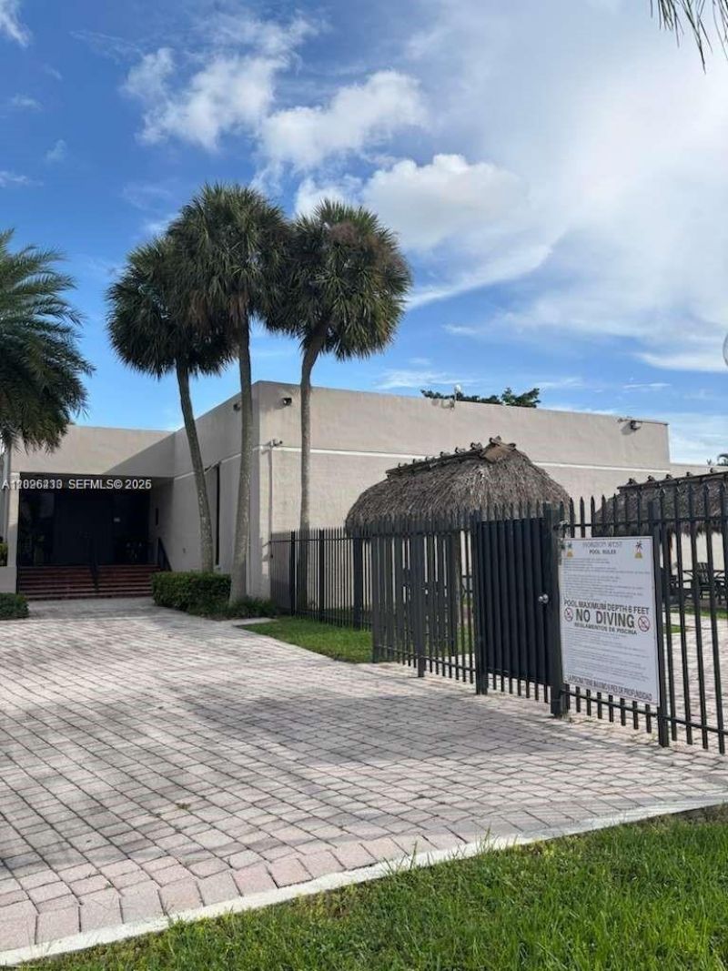 8420 SW 133rd Ave Rd, Unit 307, Miami, FL 33183 Photo