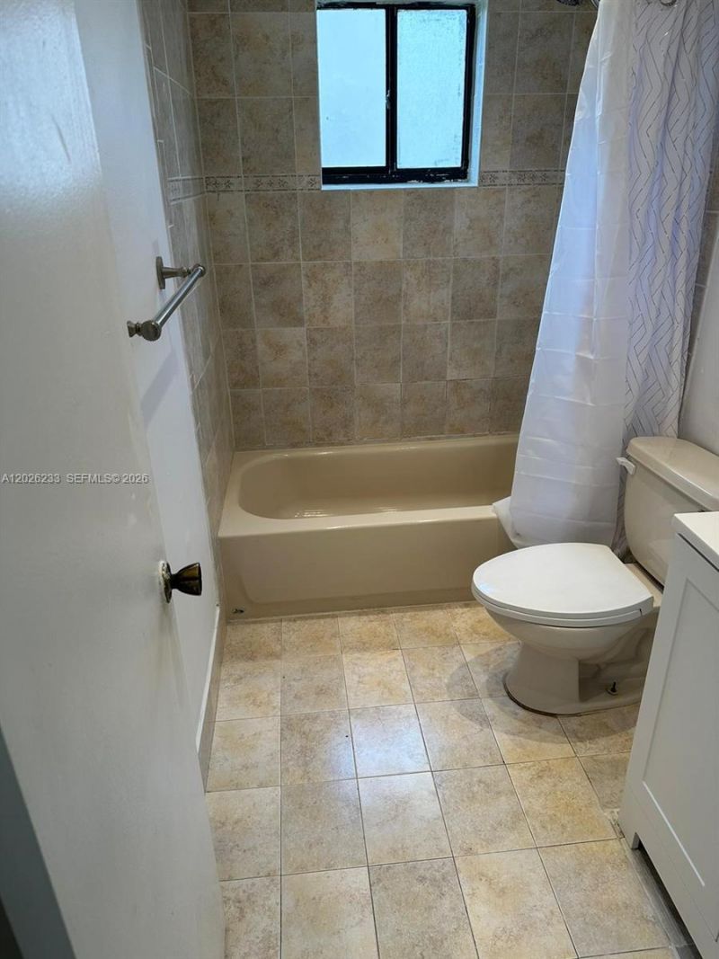 8420 SW 133rd Ave Rd, Unit 307, Miami, FL 33183 Photo