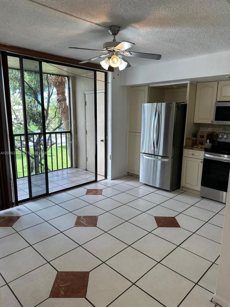 8420 SW 133rd Ave Rd, Unit 307, Miami, FL 33183 Photo