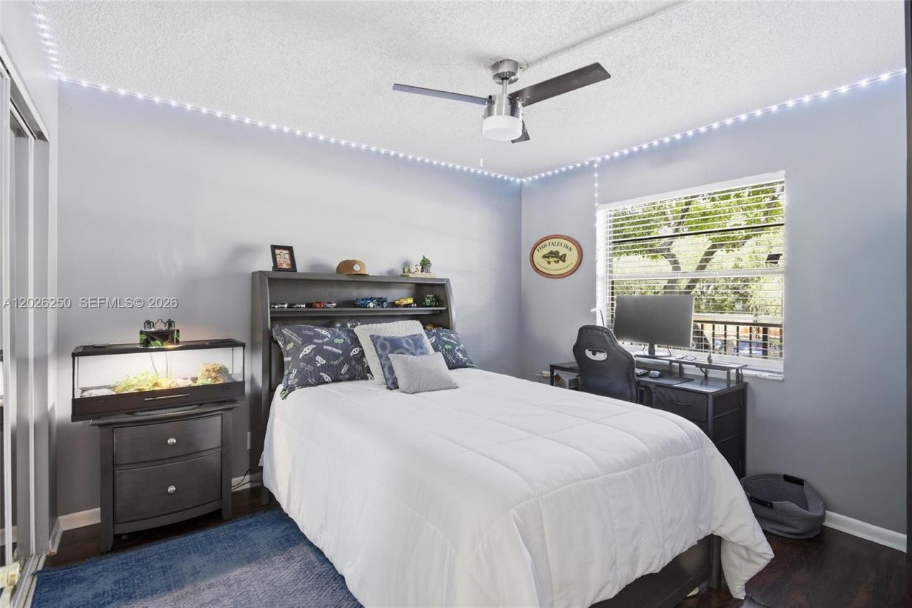 10451 W Broward Blvd, Unit 209, Plantation, FL 33324 Photo