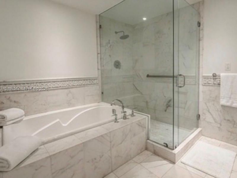 Please Call For Address, Unit 15B, Miami Beach, FL 33140 Photo