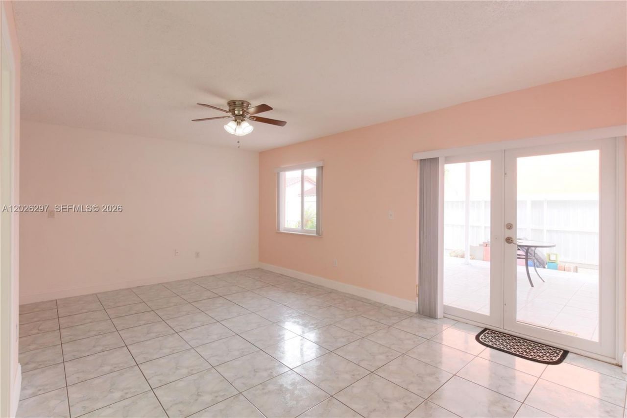 601 SW 116th Ct , Sweetwater, FL 33174 Photo