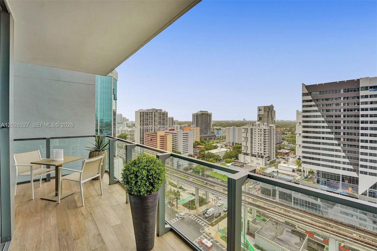 88 SW 7th St , Unit 1408, Miami, FL 33130 Photo