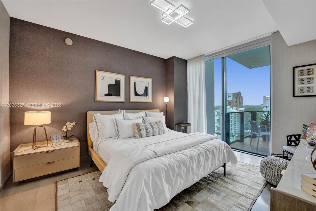 88 SW 7th St , Unit 1408, Miami, FL 33130 Photo