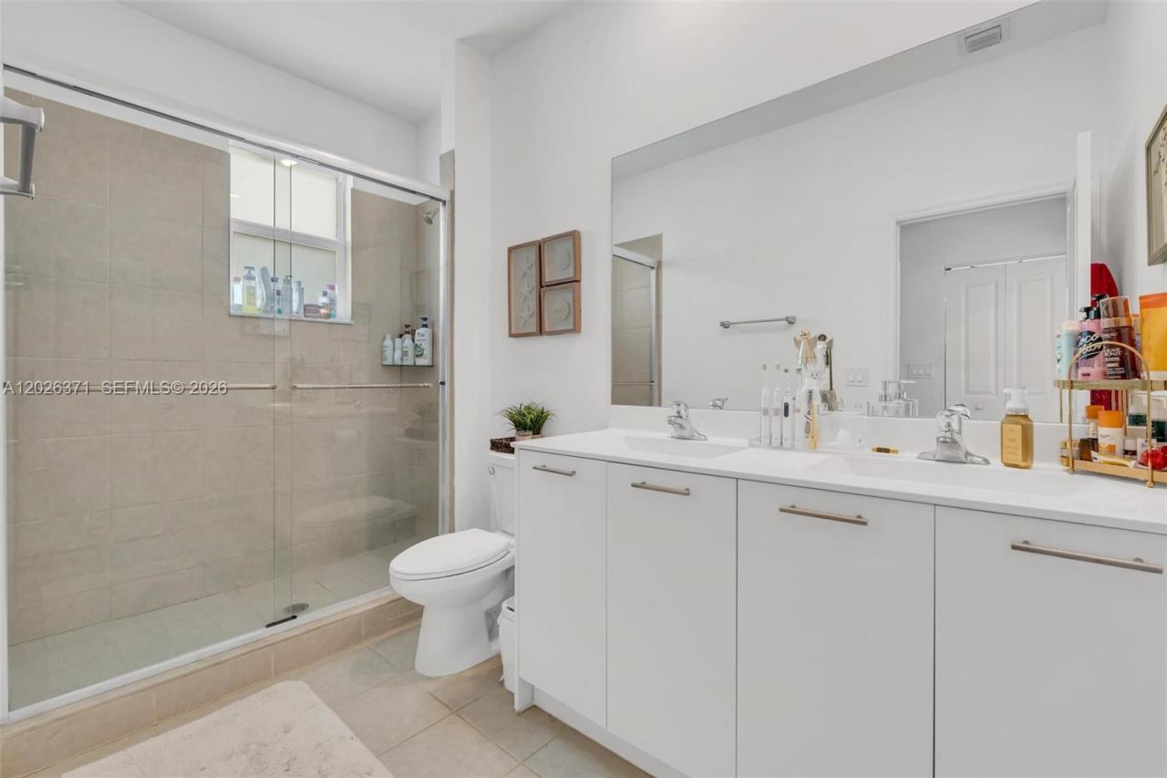 2273 NW 131st Cir , Miami, FL 33167 Photo