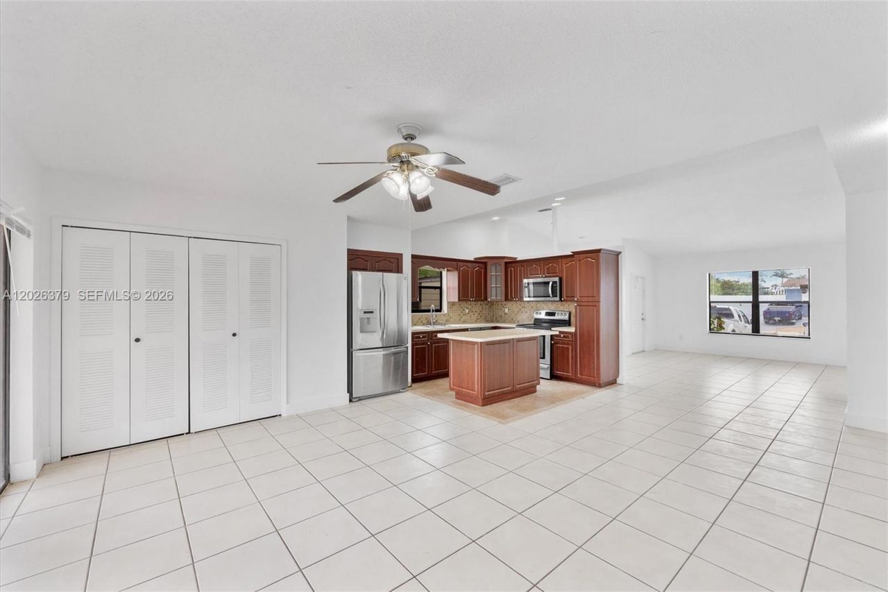 16110 SW 300th St , Homestead, FL 33033 Photo