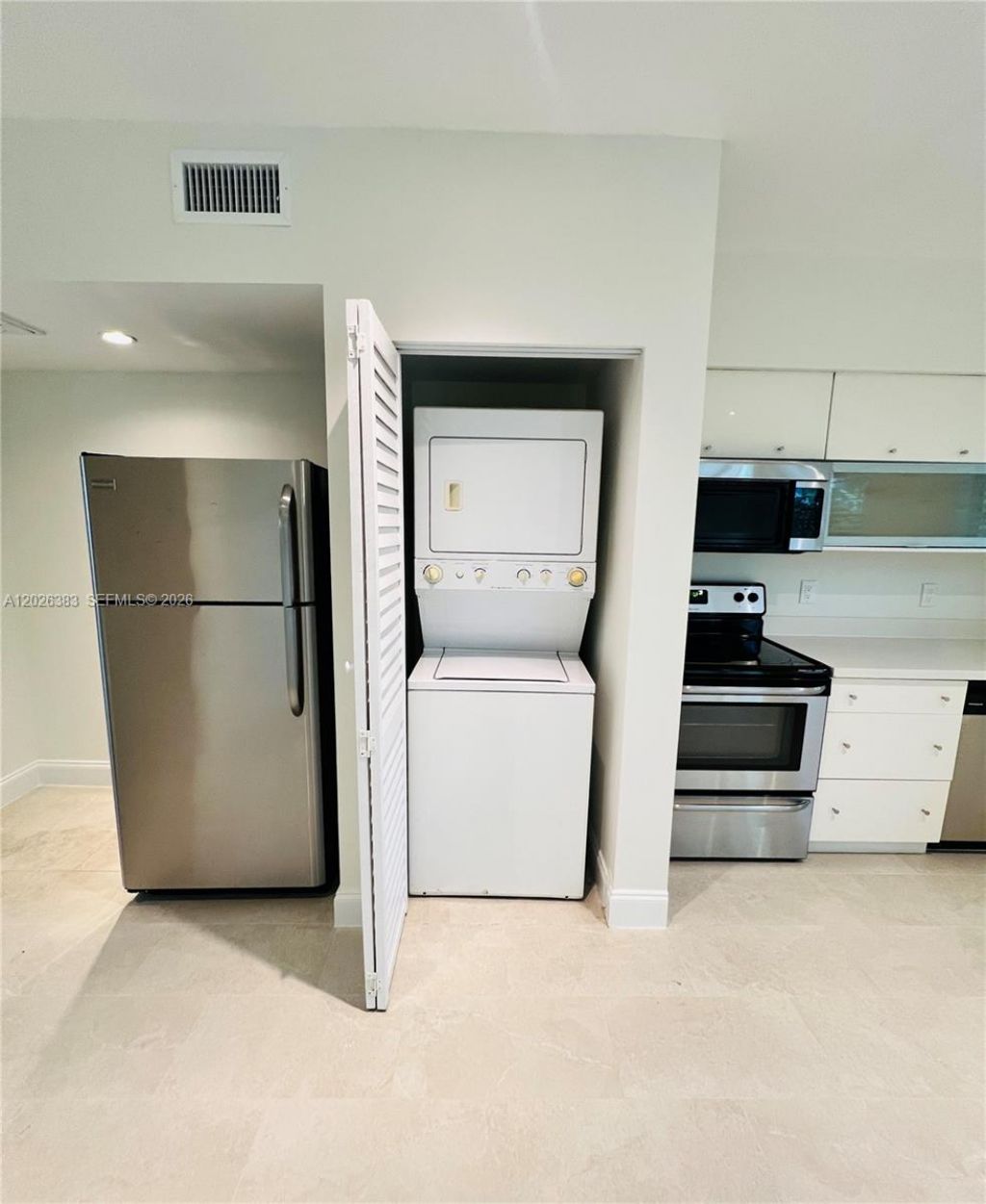 6905 Bay Dr , Unit 13, Miami Beach, FL 33141 Photo