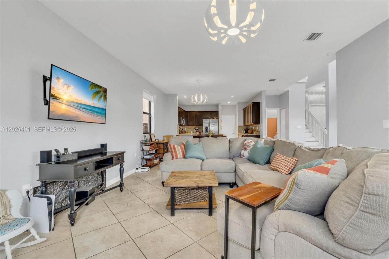 581 SE 34th Ter , Homestead, FL 33033 Photo