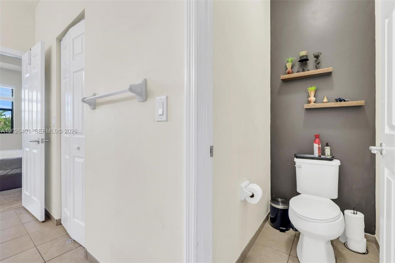 581 SE 34th Ter , Homestead, FL 33033 Photo