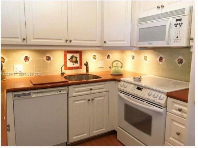 449 Fanshaw K , Unit 449, Boca Raton, FL 33434 Photo